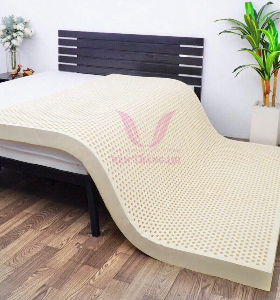 Nệm cao su có giặt được không? Lý do và biện pháp khắc phục khi muốn phơi nệm cao su