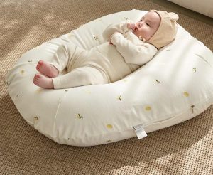 đệm chống trào ngược cho bé